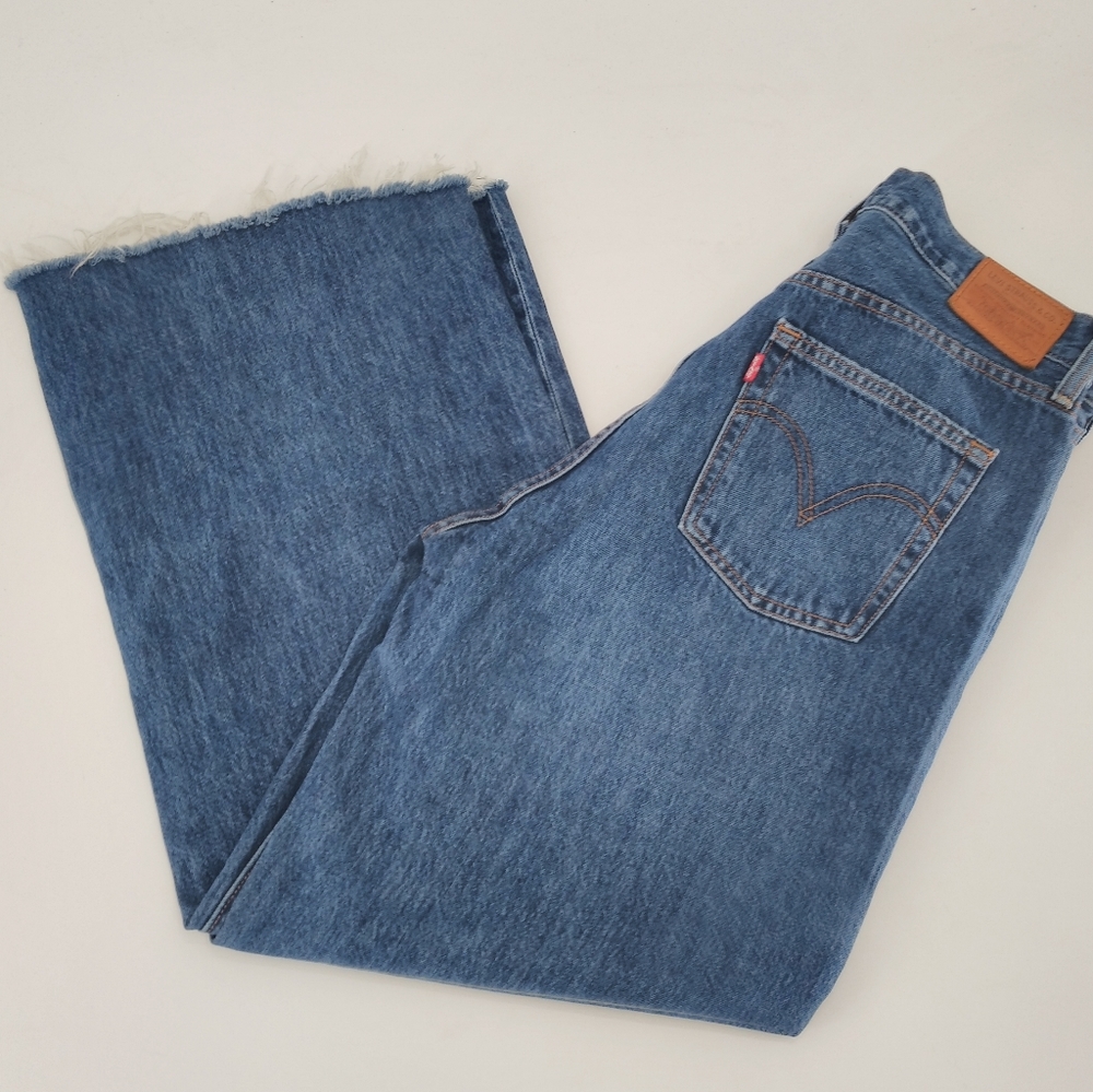 Levi's Premium Ribcage Straight Fringe Bottom - Picture 4 of 11